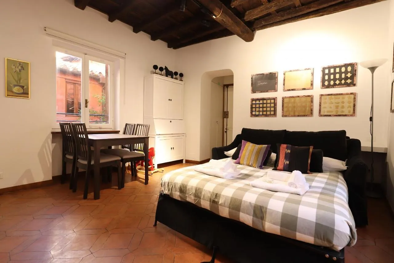 Lovely Navona Apartment Rome